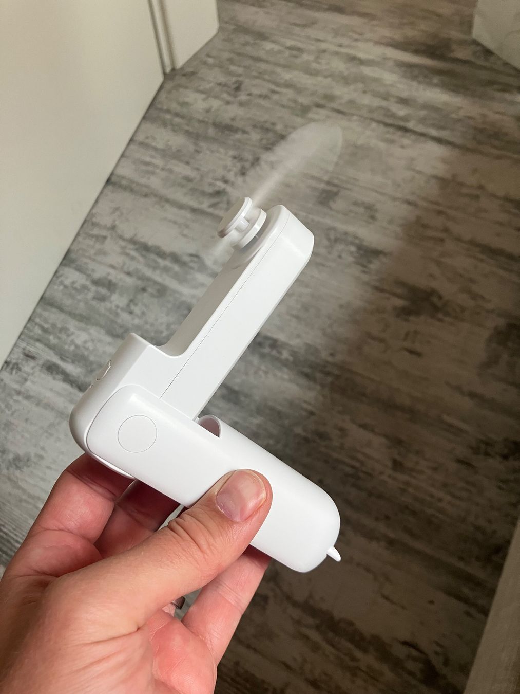 Accus & piles: 2 in 1: Ventilator (Handventilator) & Powerbank – Neuf avec emballage d'origine à Andwil SG par Kaltbrunner 4