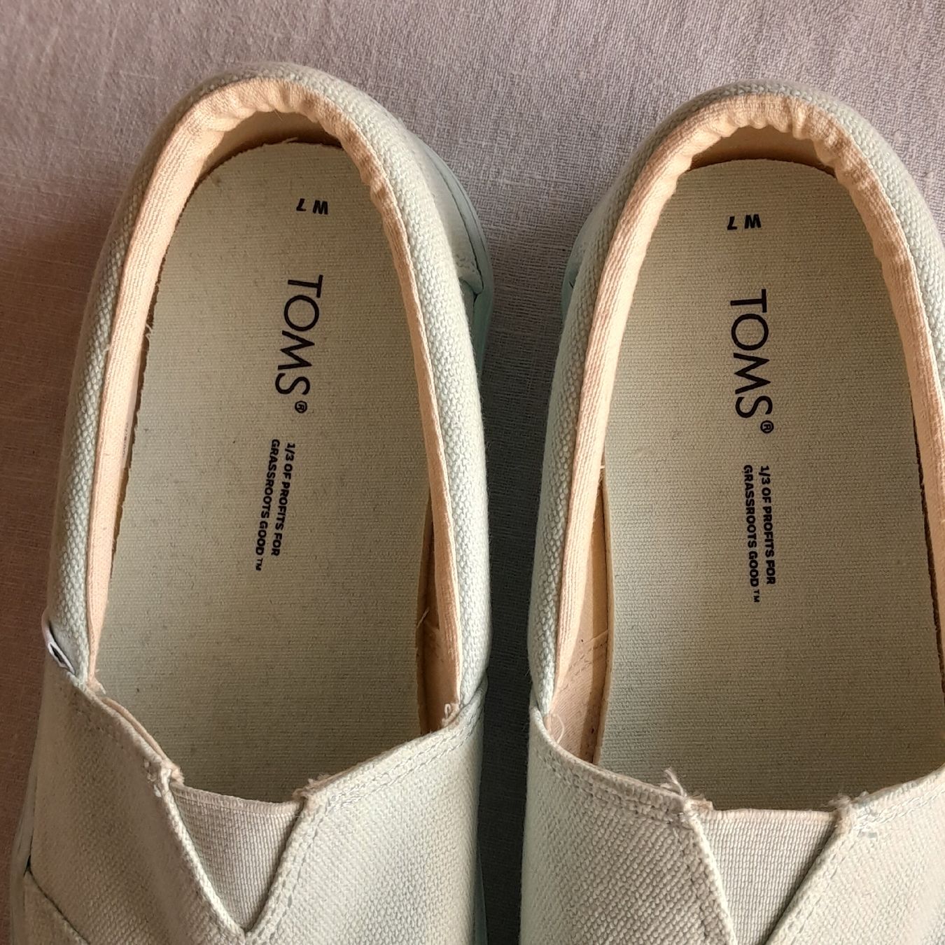 Toms Scarpe da donna: TOMS Sneaker,  Grösse 37.5 – Usato da Knutwil venduto da Kompex 4