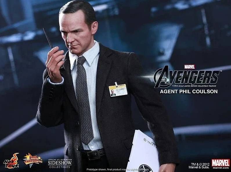 Hot Toys MMS189 The Avengers Agent Phil Coulson 1/6 (Gebraucht) in