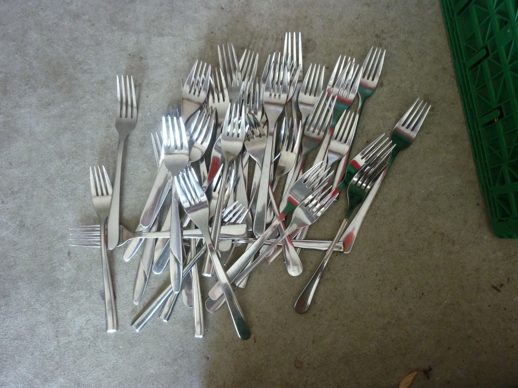 Set di posate: 50 Set Gabel und Messer – Usato da Regensdorf venduto da Moweso134 1