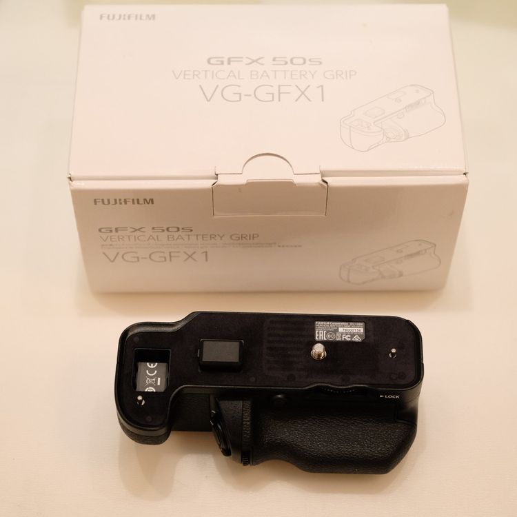 vg-gfx1-gfx50s-batteriegriff-kaufen-auf-ricardo