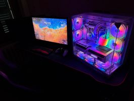 PC Gamer Blanc avec RGB, parfait état