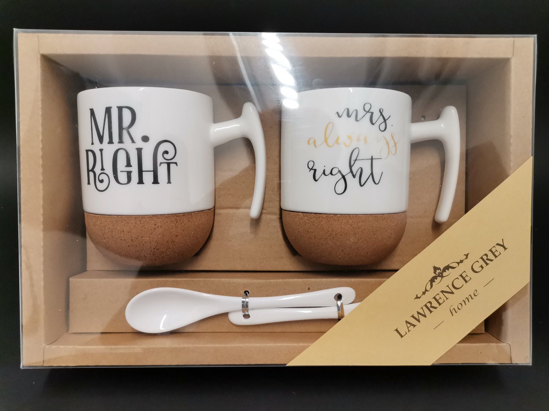 Geschirrsets: Tassen Set "MR. RIGHT" & "mrs. always right" mit Löffeln – Gebraucht aus Schaffhausen von Restwert_SH