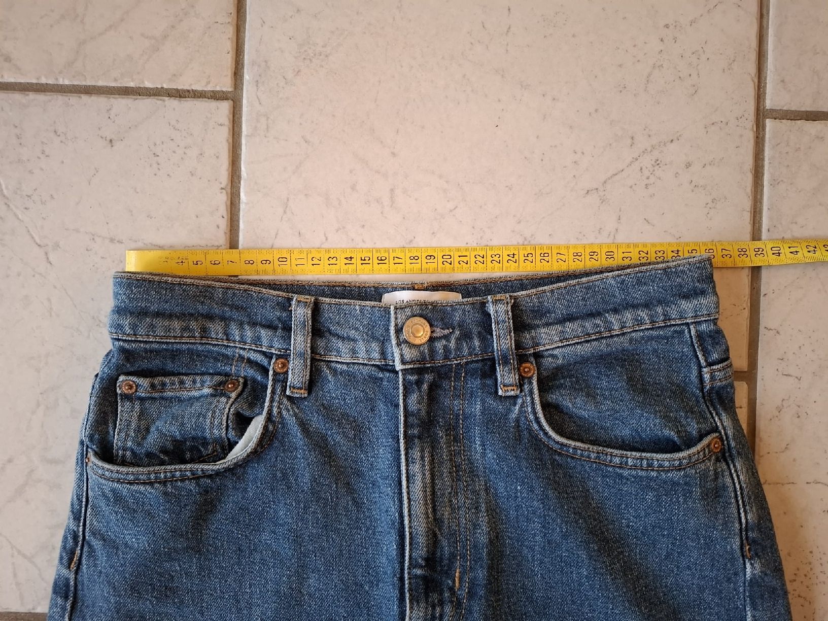 Jeans: Jeans & Other Stories – Usato da Rafz venduto da Isidorro1 1