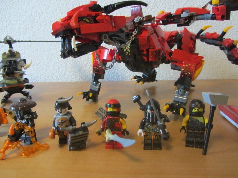 Lego Kit di costruzioni: Lego Ninjago 70653 " Firstbourne " – Usato da Kreuzlingen venduto da heinrich7h 8
