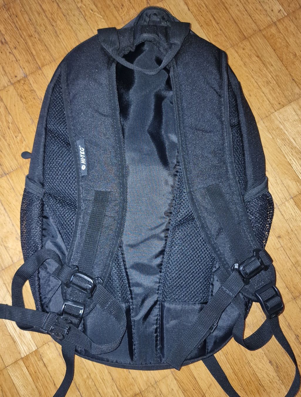 Hi-Tec Zaini: Set von 2 HI-TEC Rucksäcken – Nuovo (secondo la descrizione) da Zürich venduto da Pero6 7