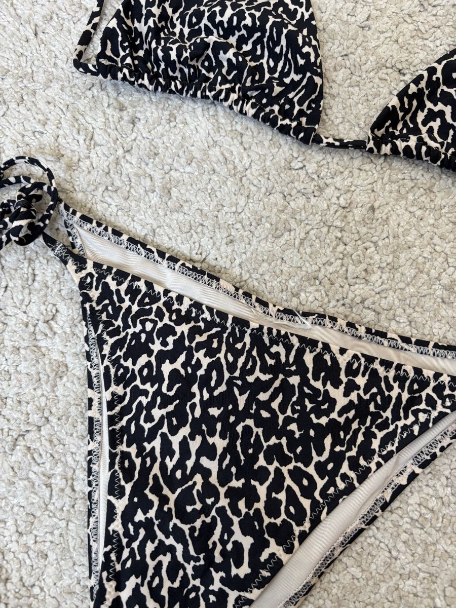 H&M Badekleider & Bikinis: Costume Leopardo – Gebraucht aus Pregassona von katypustovarov 1
