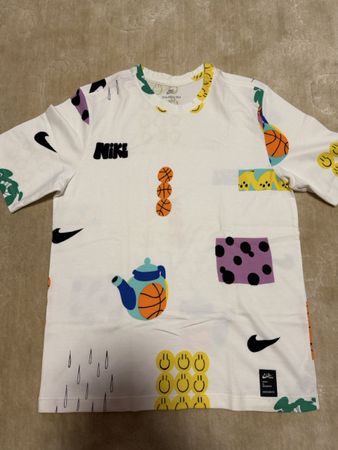 T-shirt Nike Artist in Residence blanc taille M neuf