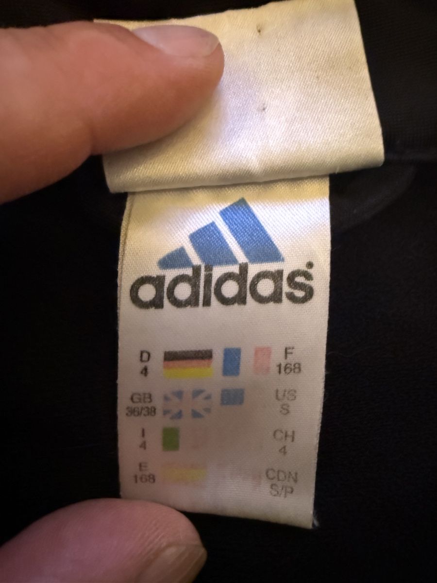 Adidas Giacche: Vintage Adidas Performance Trainingsjacke – Usato da St. Gallen venduto da Supernova81 2