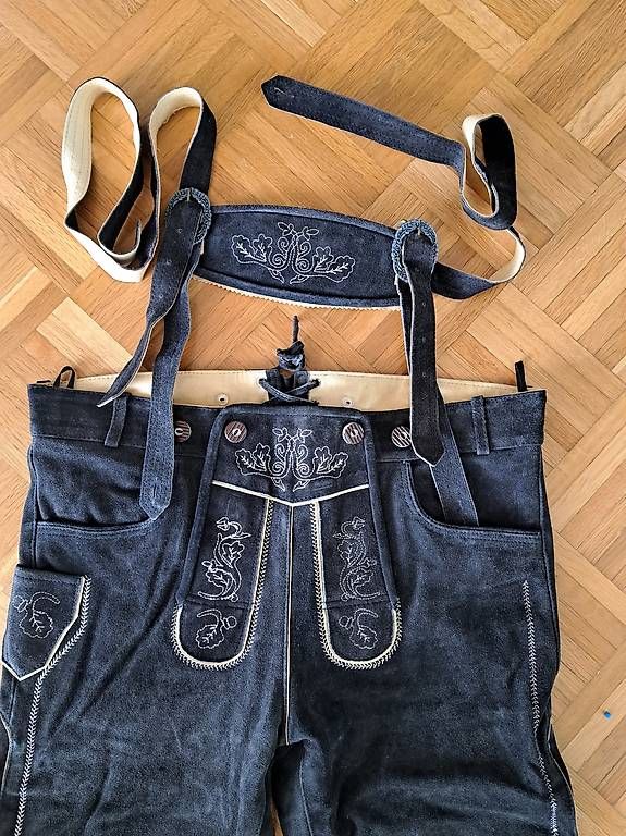 Pantaloni: Lederhose Grösse 54 – Usato da Weinfelden venduto da Mausi2 1
