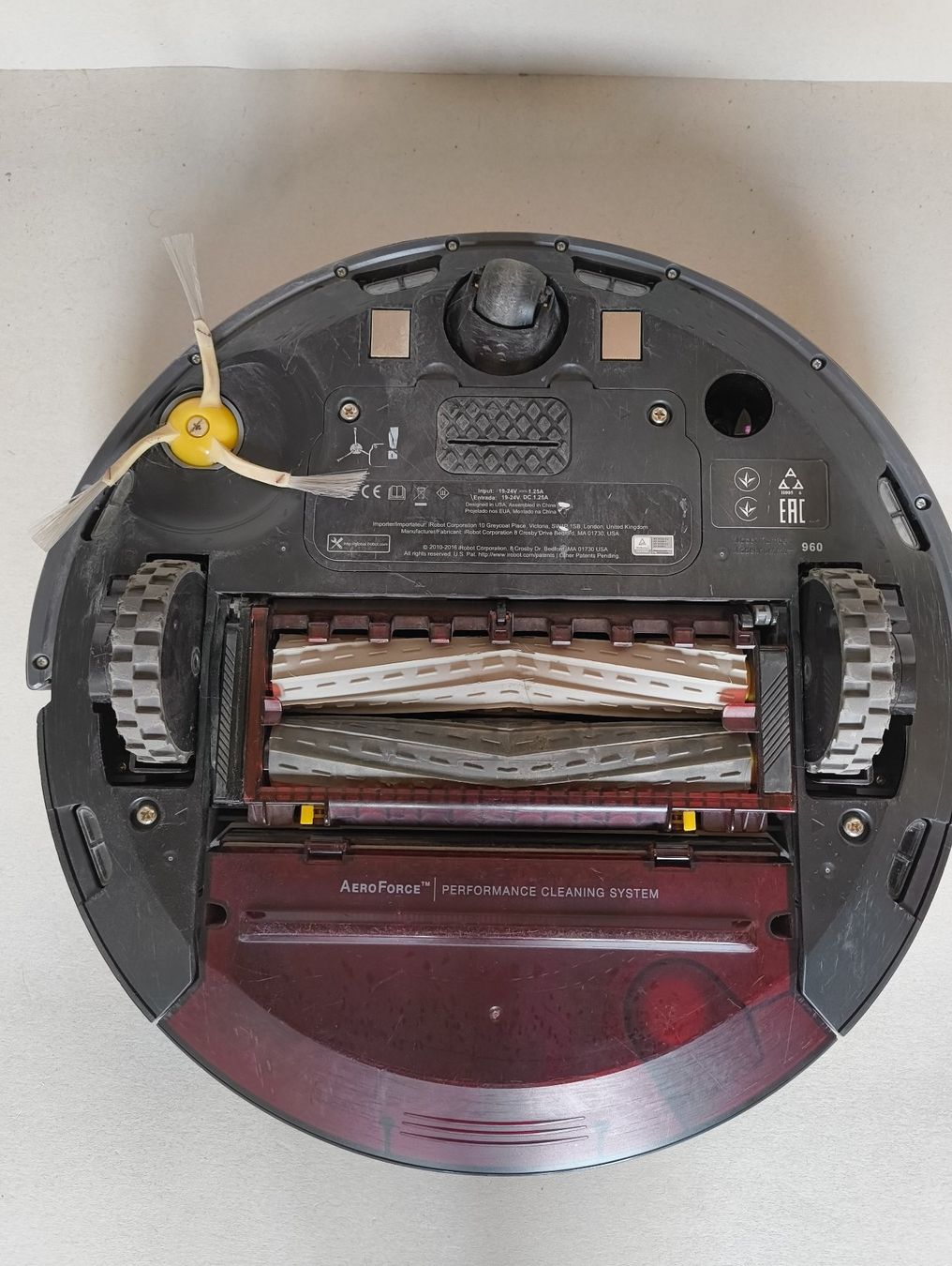 Irobot Staubsauger & Zubehör: Staubsauger iRobot Roomba 960 – Gebraucht aus Hittnau von Riven66 2