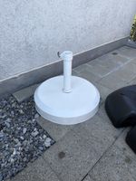 Sonnenschirmfuss rund Beton hell guter Zustand      43   CM