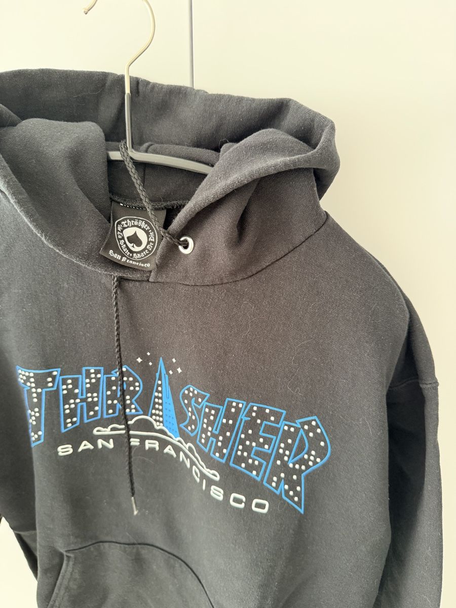 Pulls & Sweat-shirts: Thrasher Kapuzenpulli Gr. S Schwarz – Neuf (Voir description) à Zumikon par DesignDeluxe 1