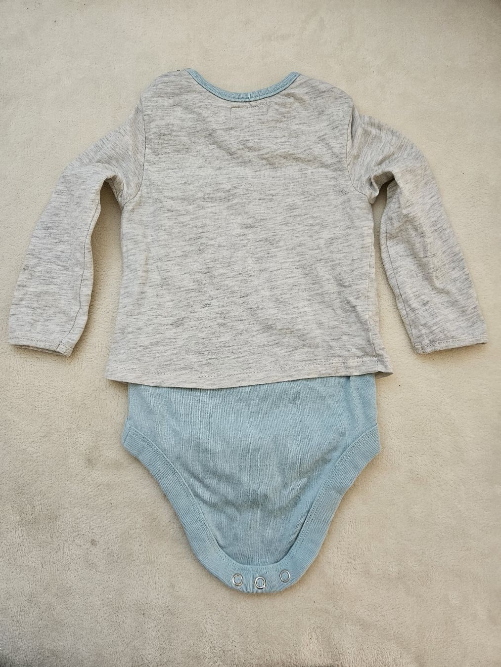 Lotti & Set di vestiti: Set Body Gr. 74/80 – Usato da Worb venduto da jun_fj8w 3