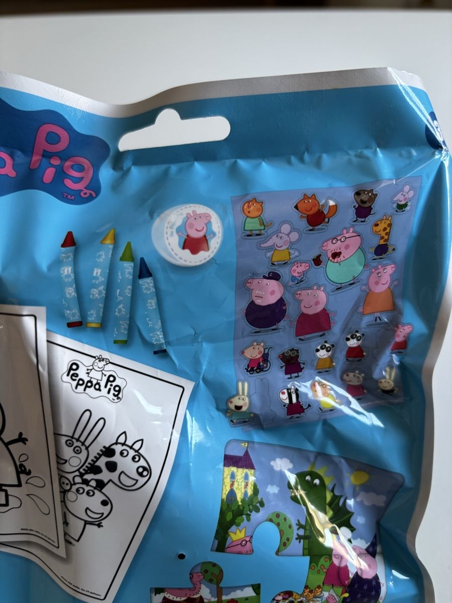 Spielzeuge: Peppa Pig Fun Bag mit Stickern und Puzzle – Neu und originalverpackt aus Rüti ZH von lau_5yjf 2