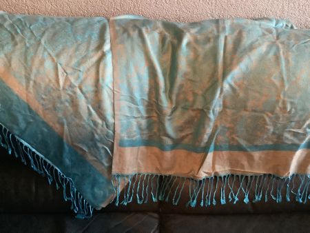 CHÂLE - Dimensions 65 x 185 - Très bonne qualité « PASHMINA