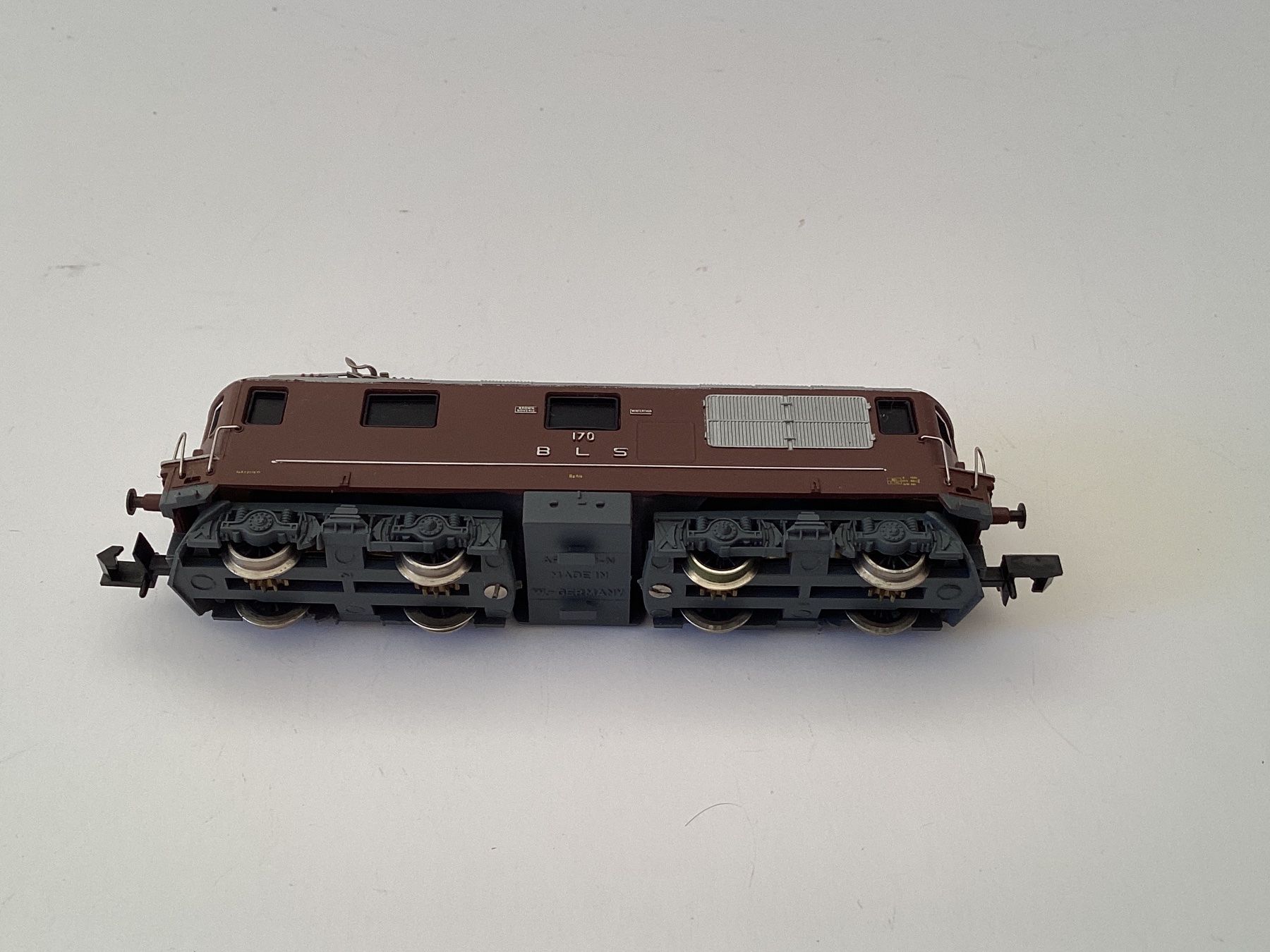 Arnold Modellini di ferrovie: Arnold 2414 Re 4/4 170 BLS 1:160 – Usato da Effretikon venduto da simtek_de 3