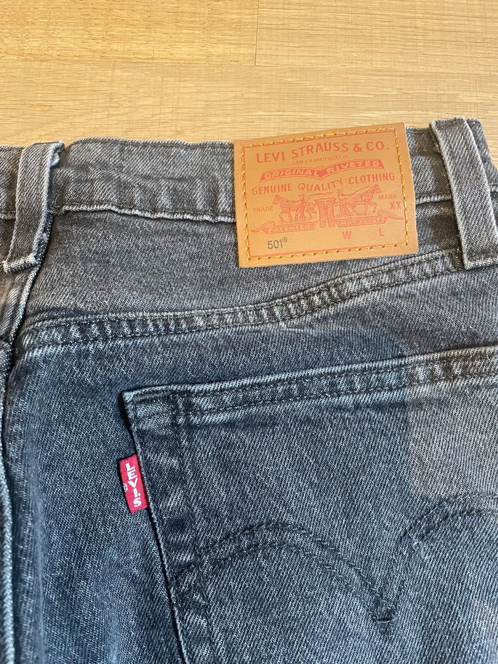 Levi's Jeans: Levi’s 501 Jeans – Nuovo (secondo la descrizione) da St. Ursen venduto da pupus02 2