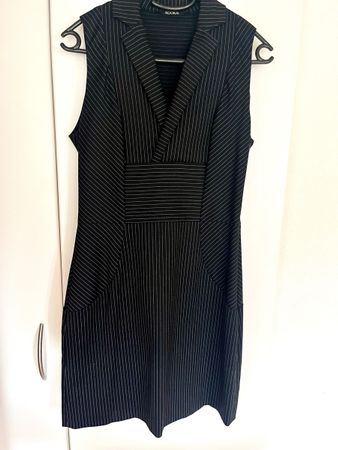 Elegantes Kookai Business Kleid gestreift Gr. 34