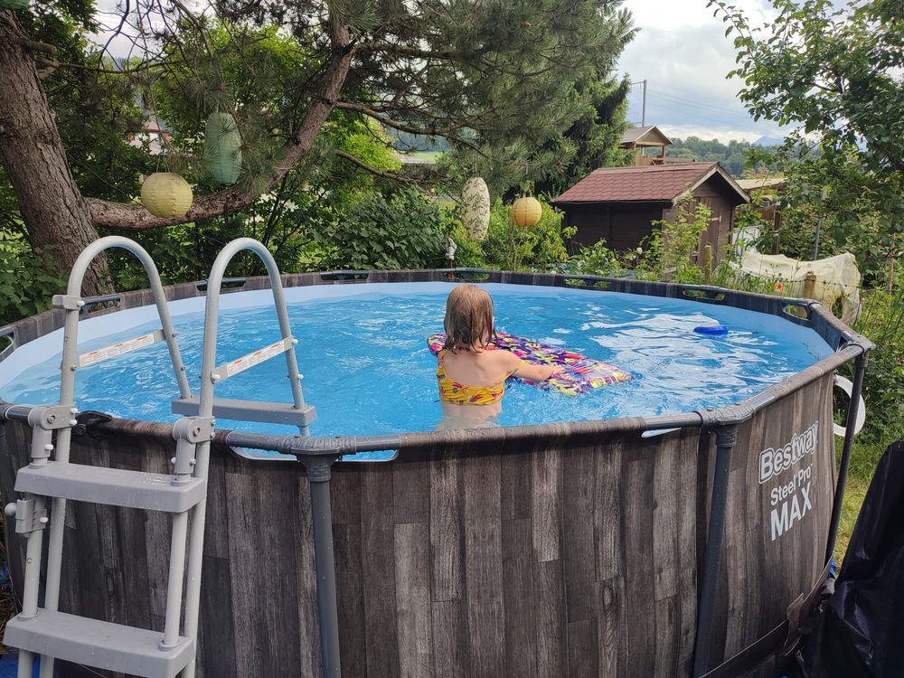 grosser Pool mit allem drum und dran | Kaufen auf Ricardo
