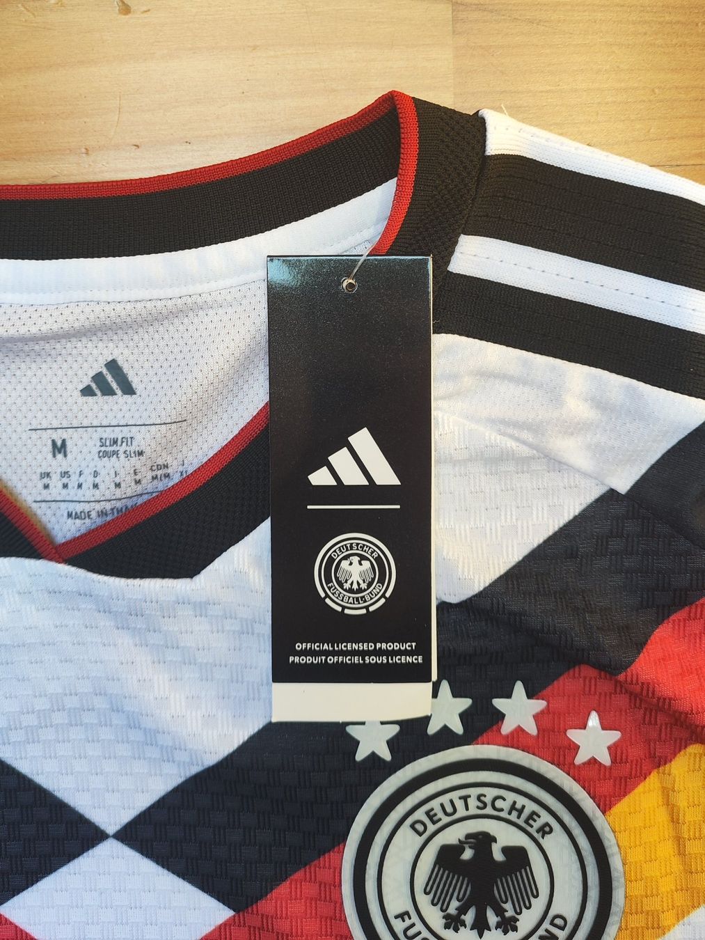 Adidas Canottiere & Pantaloni: Deutschland Heimtrikot 2026 – Nuovo (secondo la descrizione) da Breitenbach venduto da Lqris 4