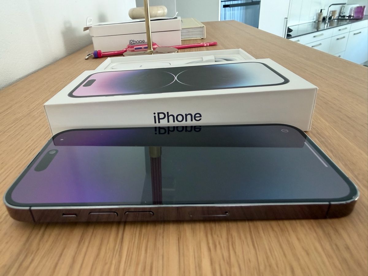 Apple Telefoni cellulari / Smartphones: iPhone 14 Pro – Usato da Rudolfstetten venduto da Bucks90 2
