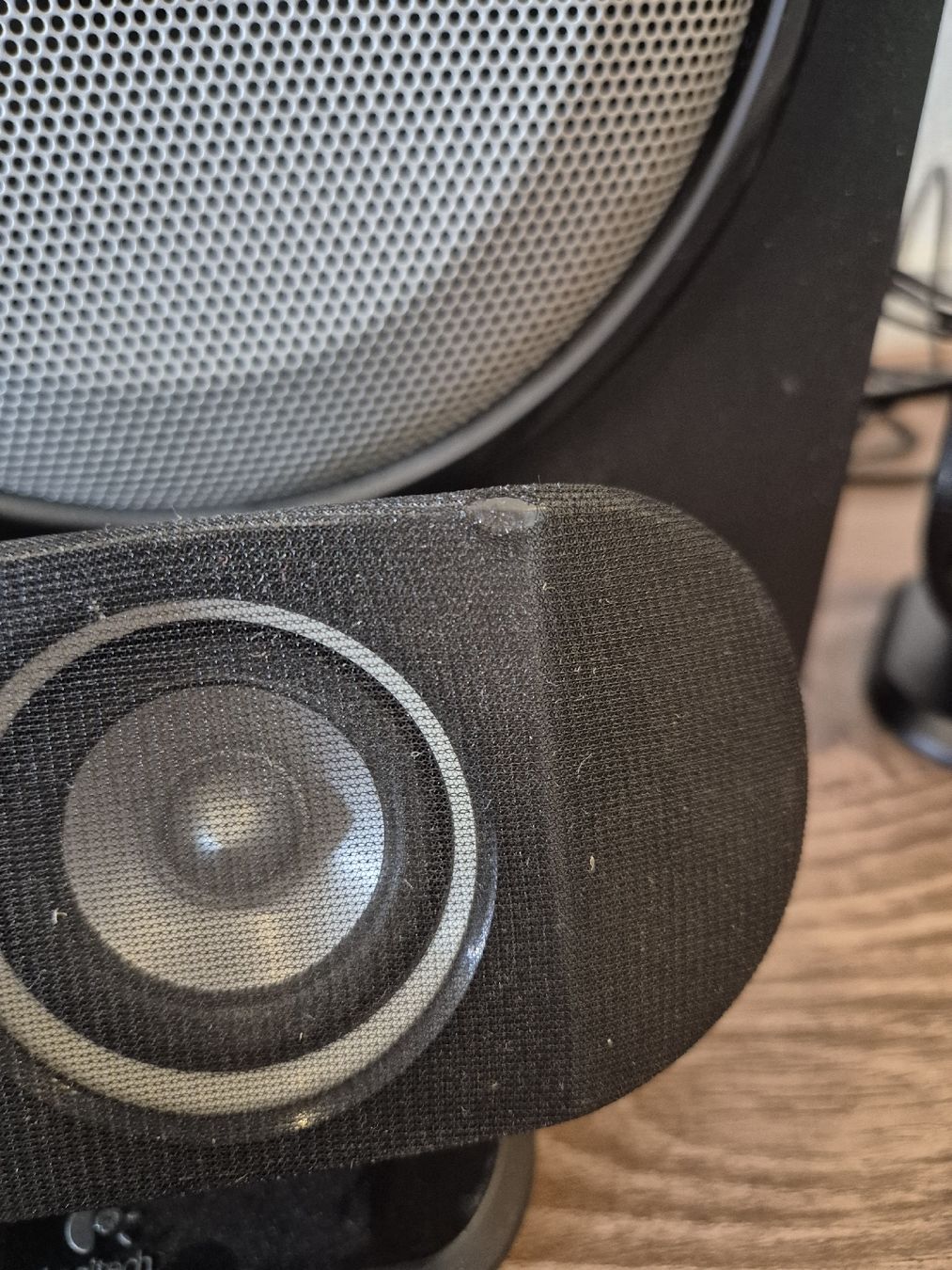 Logitech Casse acustiche: Haut parleur 5.1 Logitech X-530 – Usato da Vuadens venduto da Brice57 1