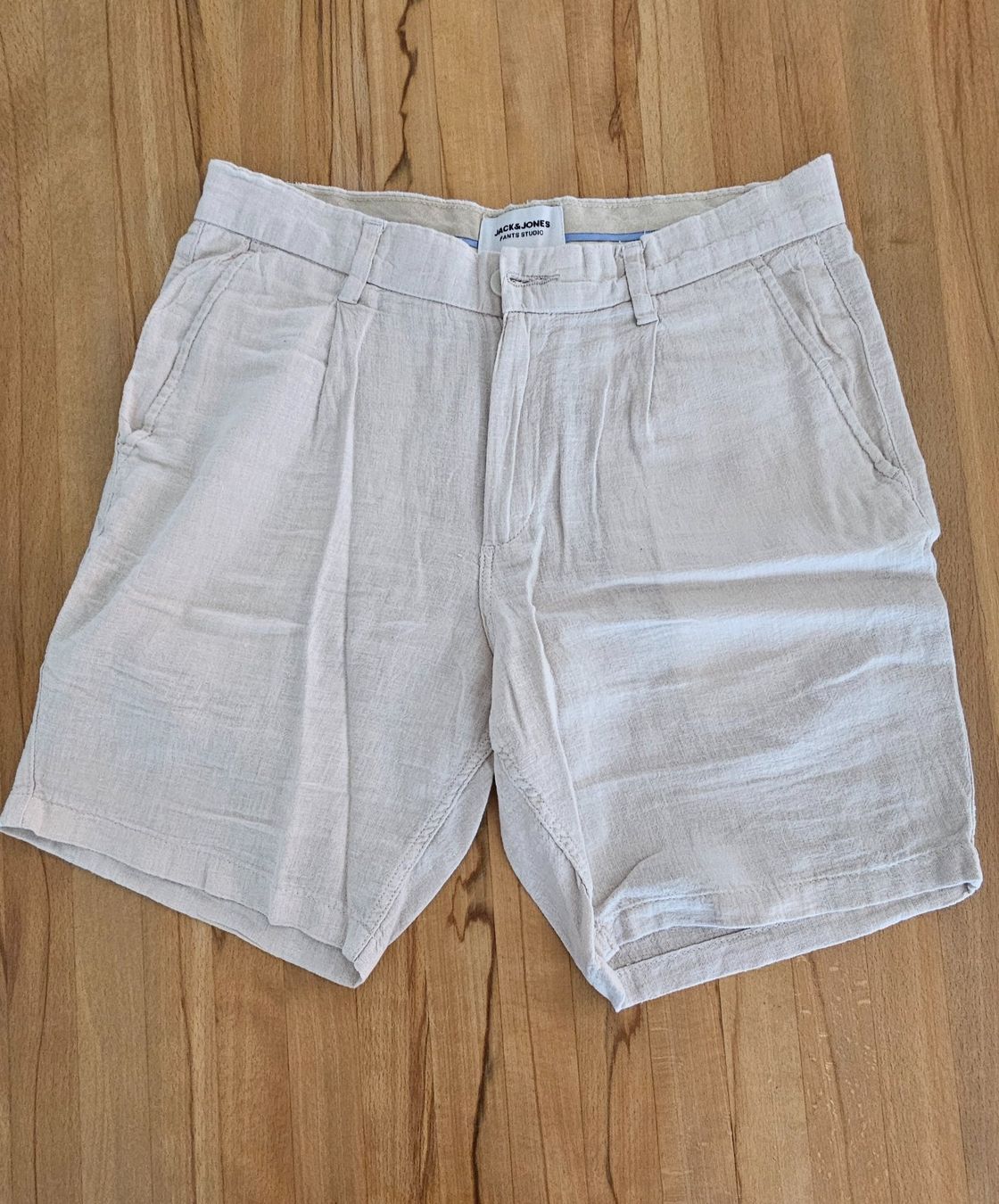 Pantaloni: Shorts Herren Gr. S Leinen beige – Usato da Root venduto da Trinali