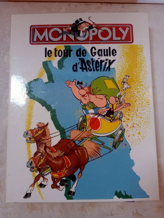 Power 4 Asterix Brettspiel Von Winning Moves – Französische Version, Strategiespiel Für Die Ganze Familie