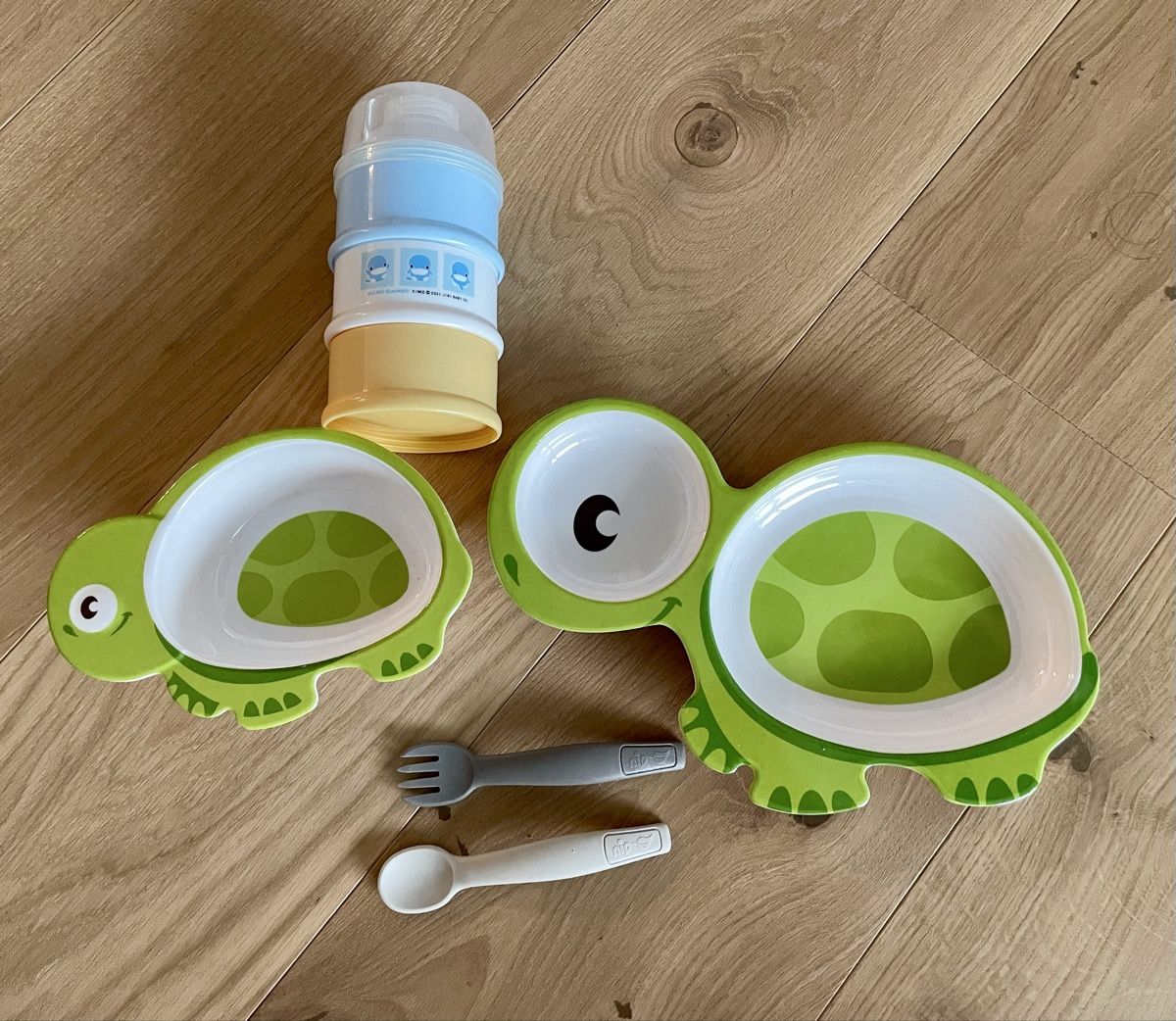 Set di piatti: Babygeschirrset mit Vorratsdose – Usato da Baden venduto da va_leria 1