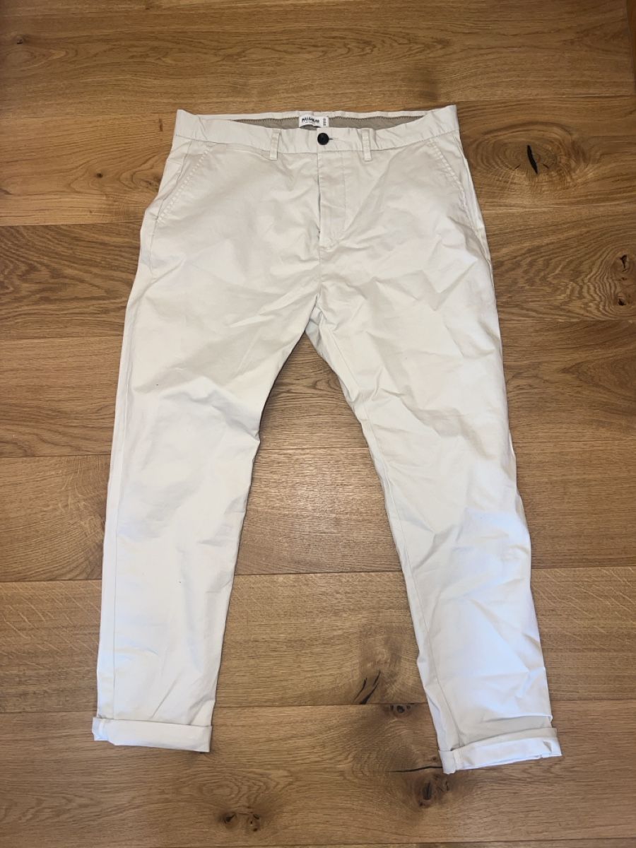 Pull&Bear Pantaloni: Pull&Bear Hose Hellbeige – Usato da Luzern venduto da Whateverr