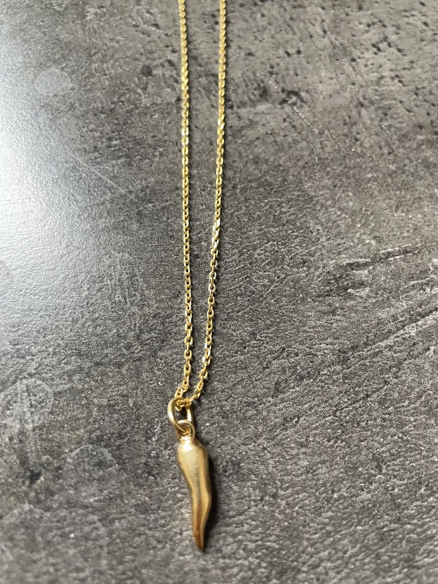 Catenine: Joli collier plaqué or jaune – Nuovo e nell'imballaggio originale da Lausanne venduto da SandrineJavelot