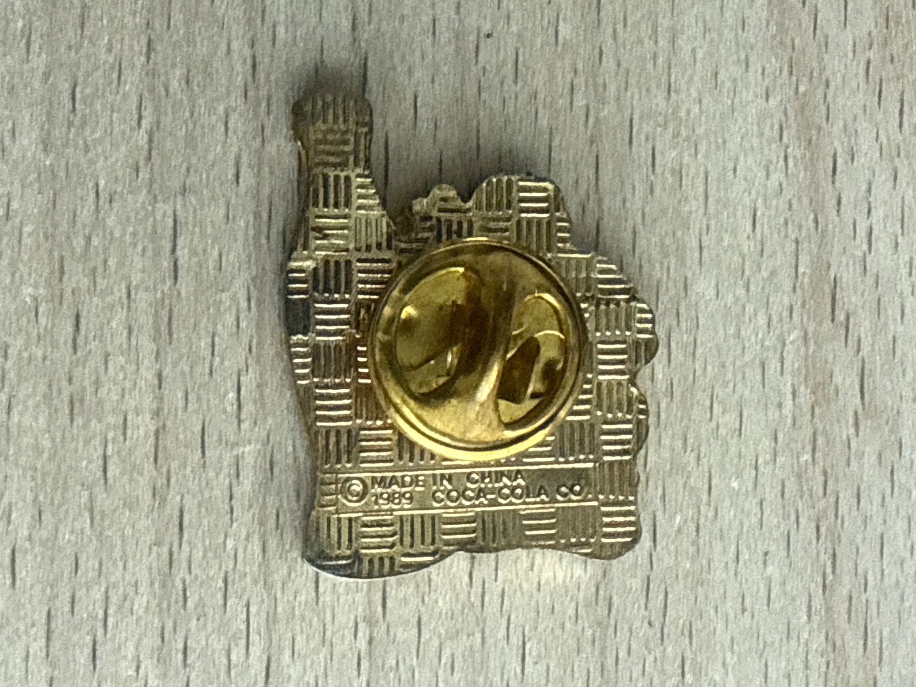 Coca-Cola Placchette & Badge: Pin Coca-Cola – Usato da Glattbrugg venduto da Schweigmatt 1
