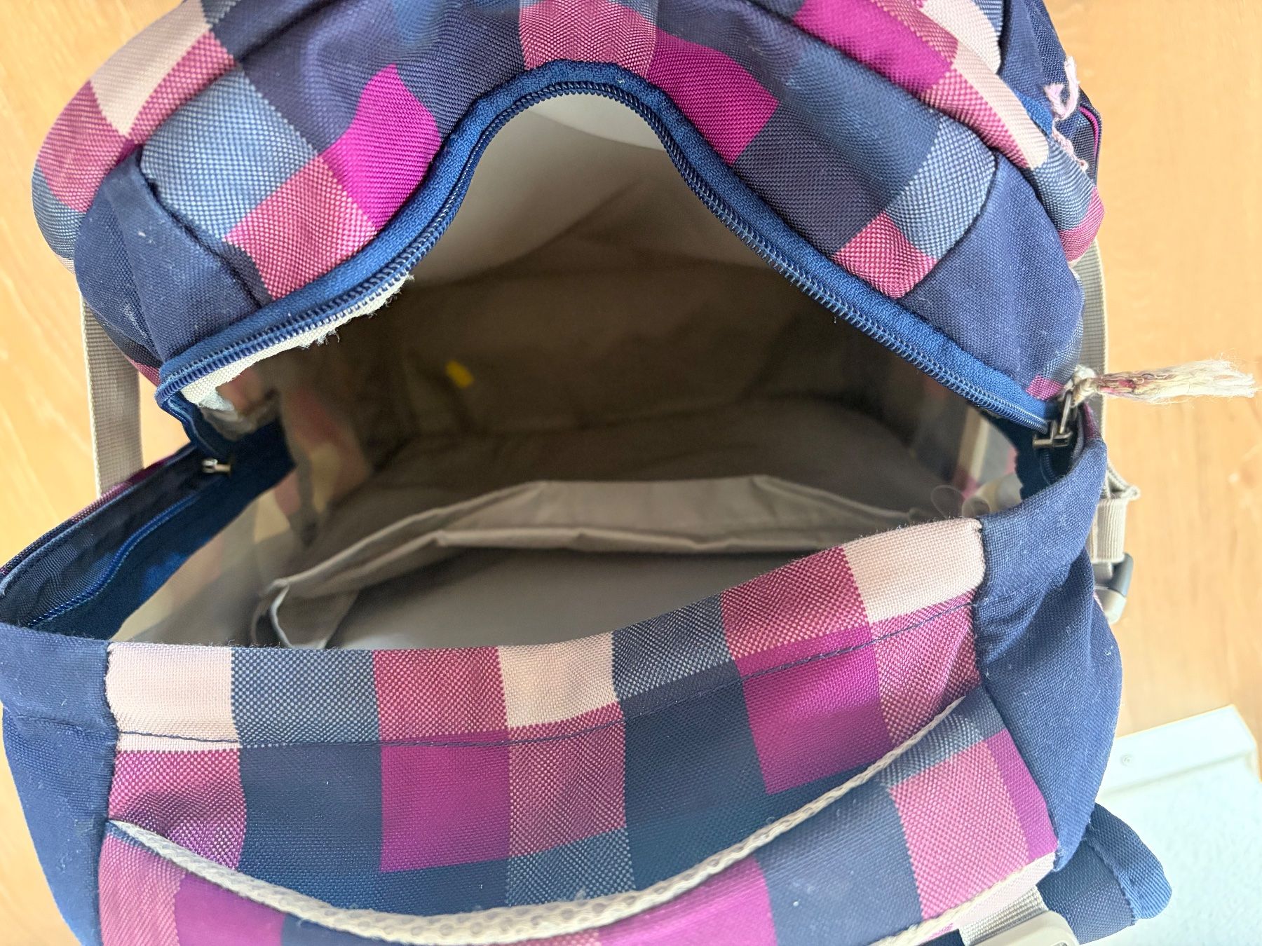 Satch Sacs à dos: Satch Rucksack + Etui – D'occasion à Lostorf par cin_ch7j 3