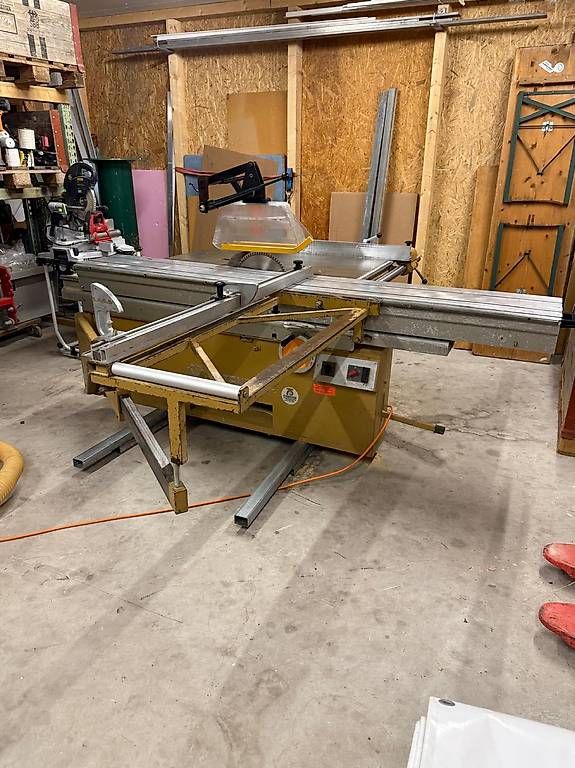 Tutte le macchine: Tischkreissäge Altendorf – Usato da Schönengrund venduto da Peustell