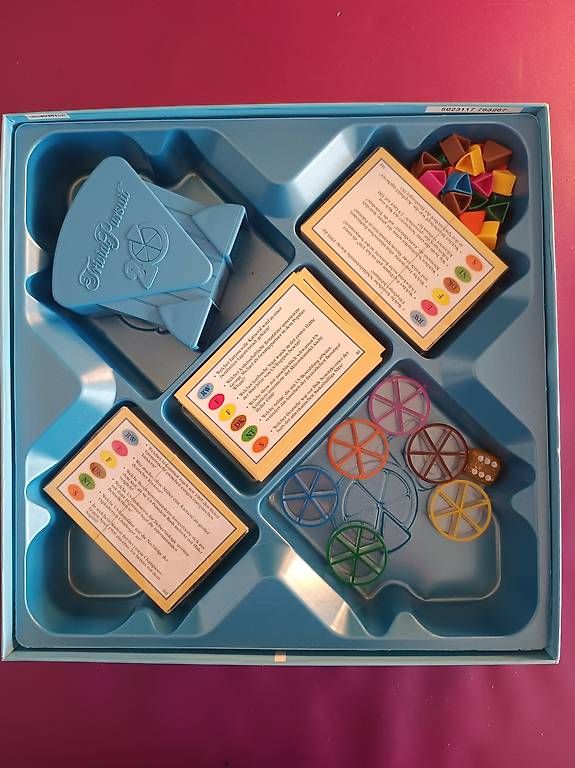Spiele: Gesellschaftsspie Trivial Pursuit – Gebraucht aus Jona von Pascal064 1