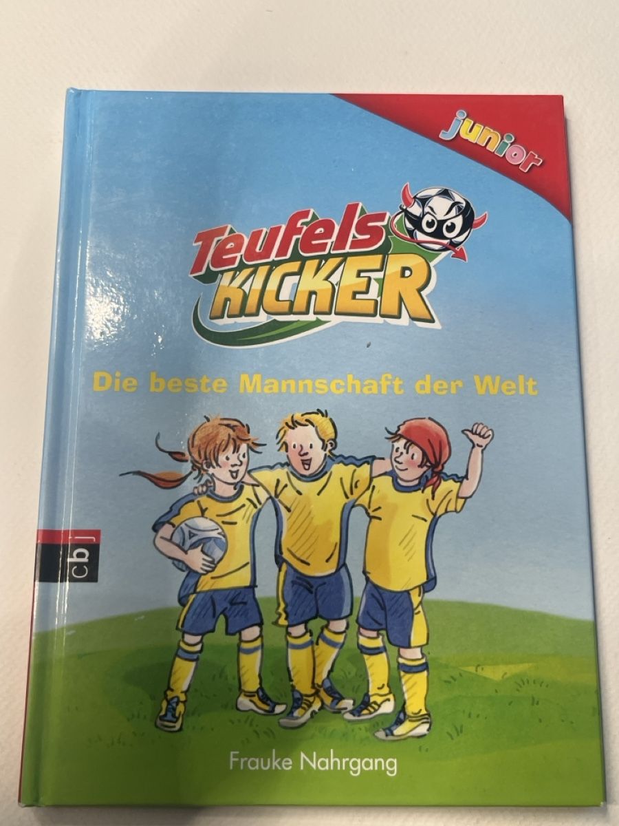 Libri: Teufelskicker - Die beste Mannschaft der Welt, Junior – Usato da Forch venduto da tieckr