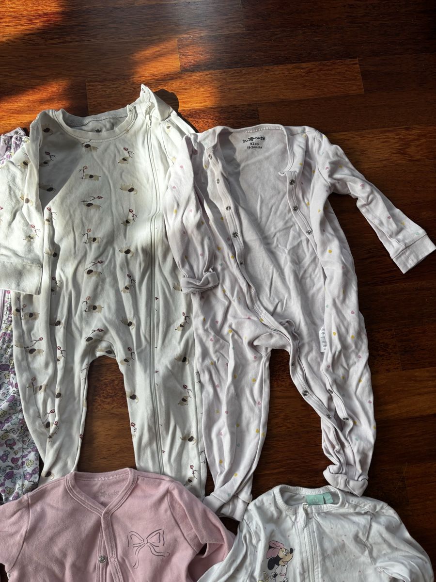 Pyjamas: 10 langarm Strampler Gr. 86/92 – D'occasion à Amriswil par Ka_Sc 5