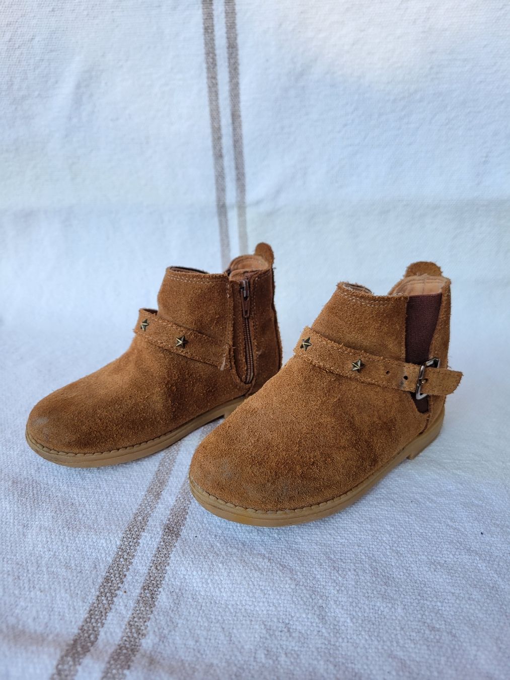 Scarpe per ragazzi: bottines en cuir, taille 23 – Usato da Neuchâtel venduto da valerizette 2