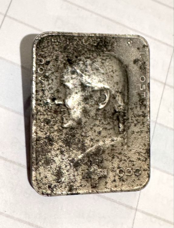 Lot De Bijoux Divers - Montres, Médailles Religieuses, Colliers, Broches, Pinces... - Occasion