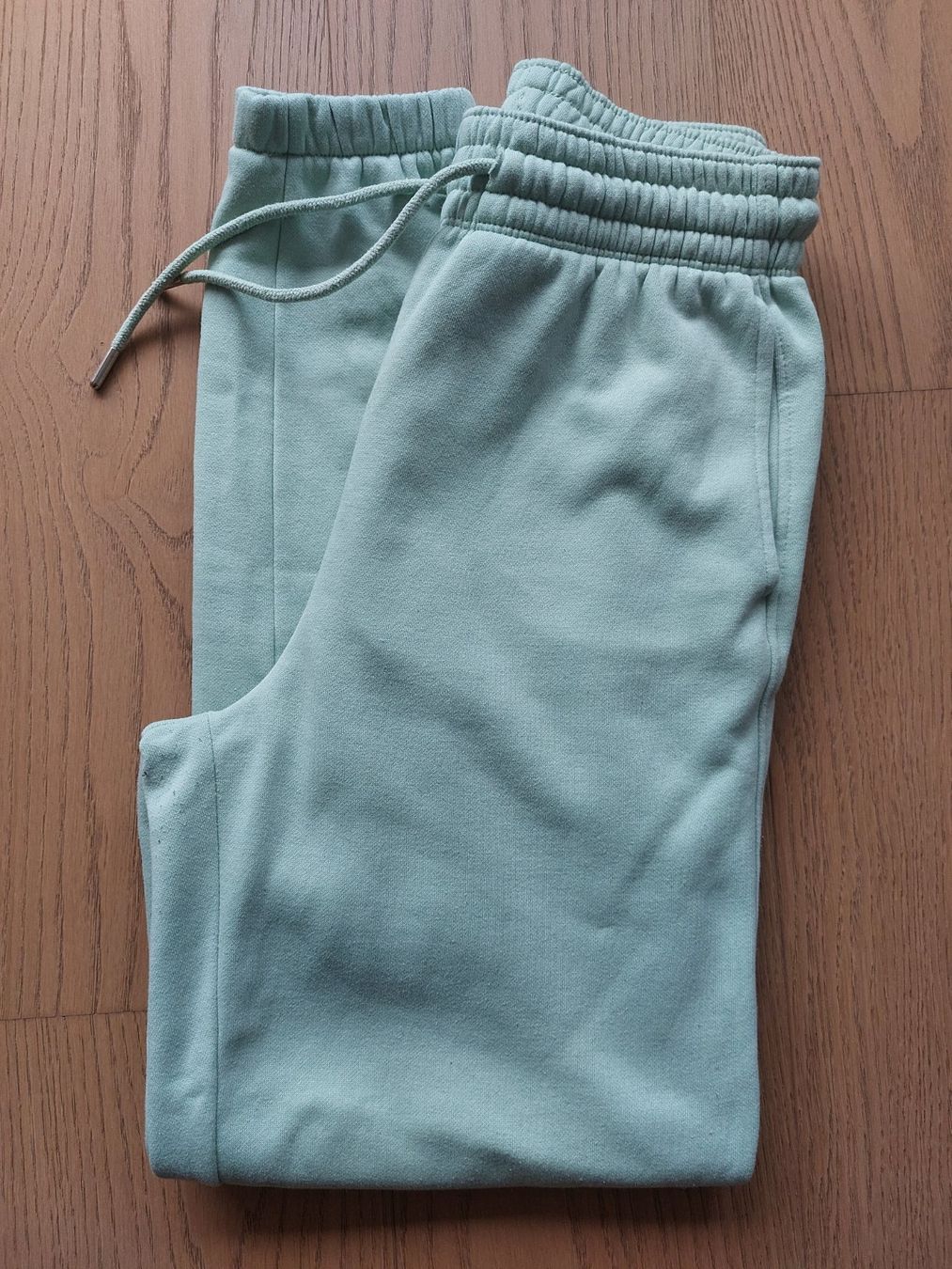 H&M Hosen: Jogging h&m xs – Gebraucht aus Delémont von Petitlutin