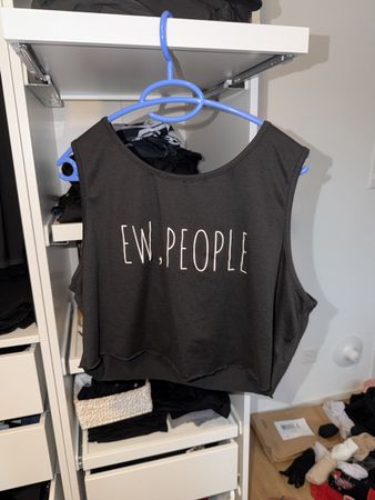Top, L