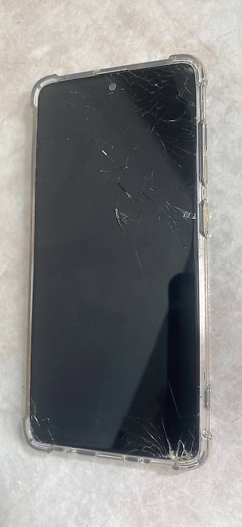 Handys / Smartphones: Recherche écran de Samsung Galaxy A51 même cassé – Gebraucht aus Vevey von Raymonde_J