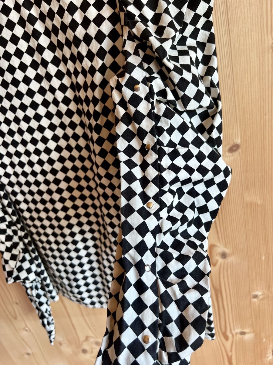 H&M Blusen: Bluse aus Karomuster mit Ballonärmeln – Neu (gemäss Beschreibung) aus Balgach von Ni.Steiger 1