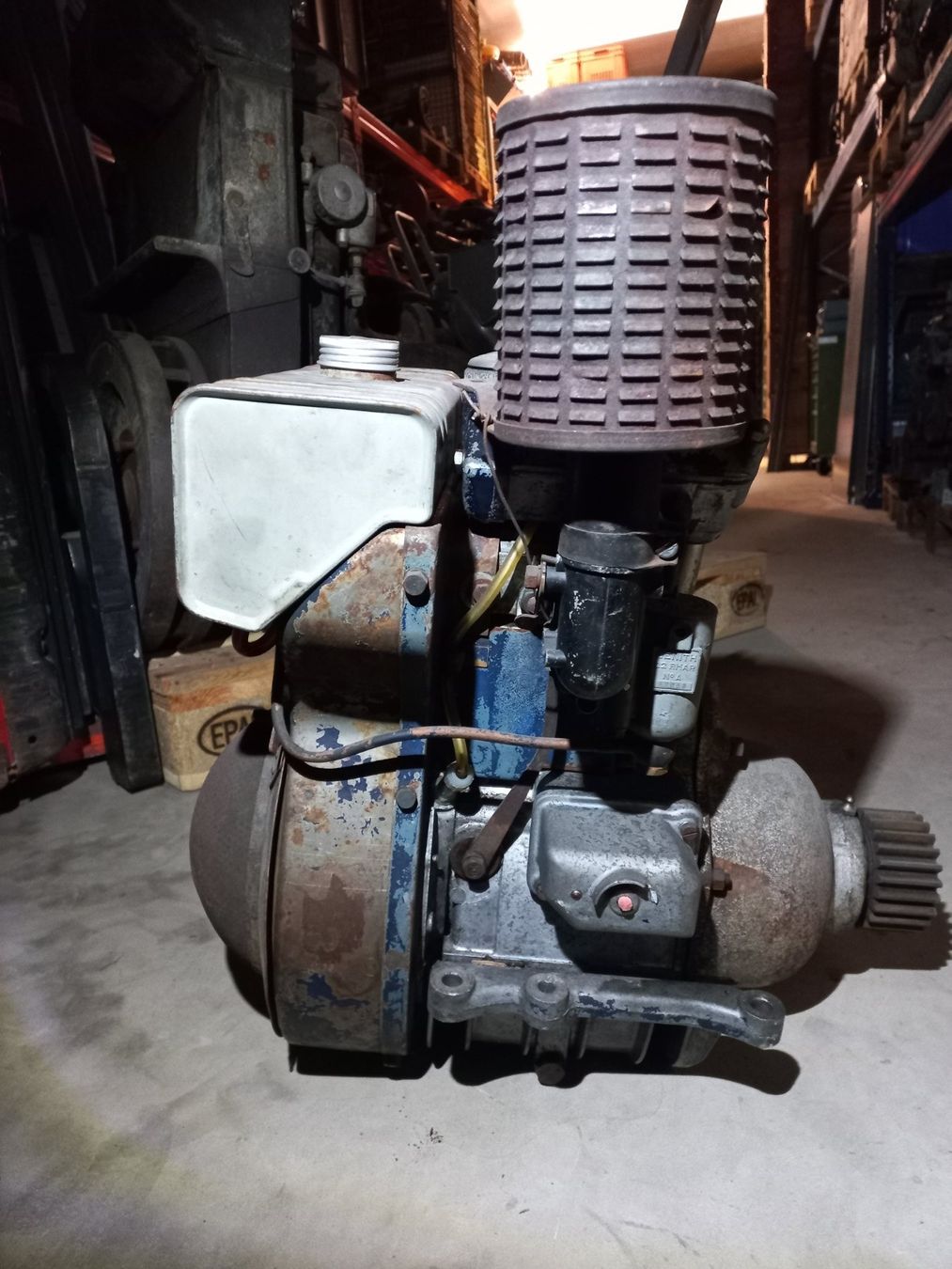 Motori: Oldtimer Benzinmotor Stationärmotor Bernard / CL Conord F110 – Usato da DULLIKEN venduto da Lerchclassicdulliken 1