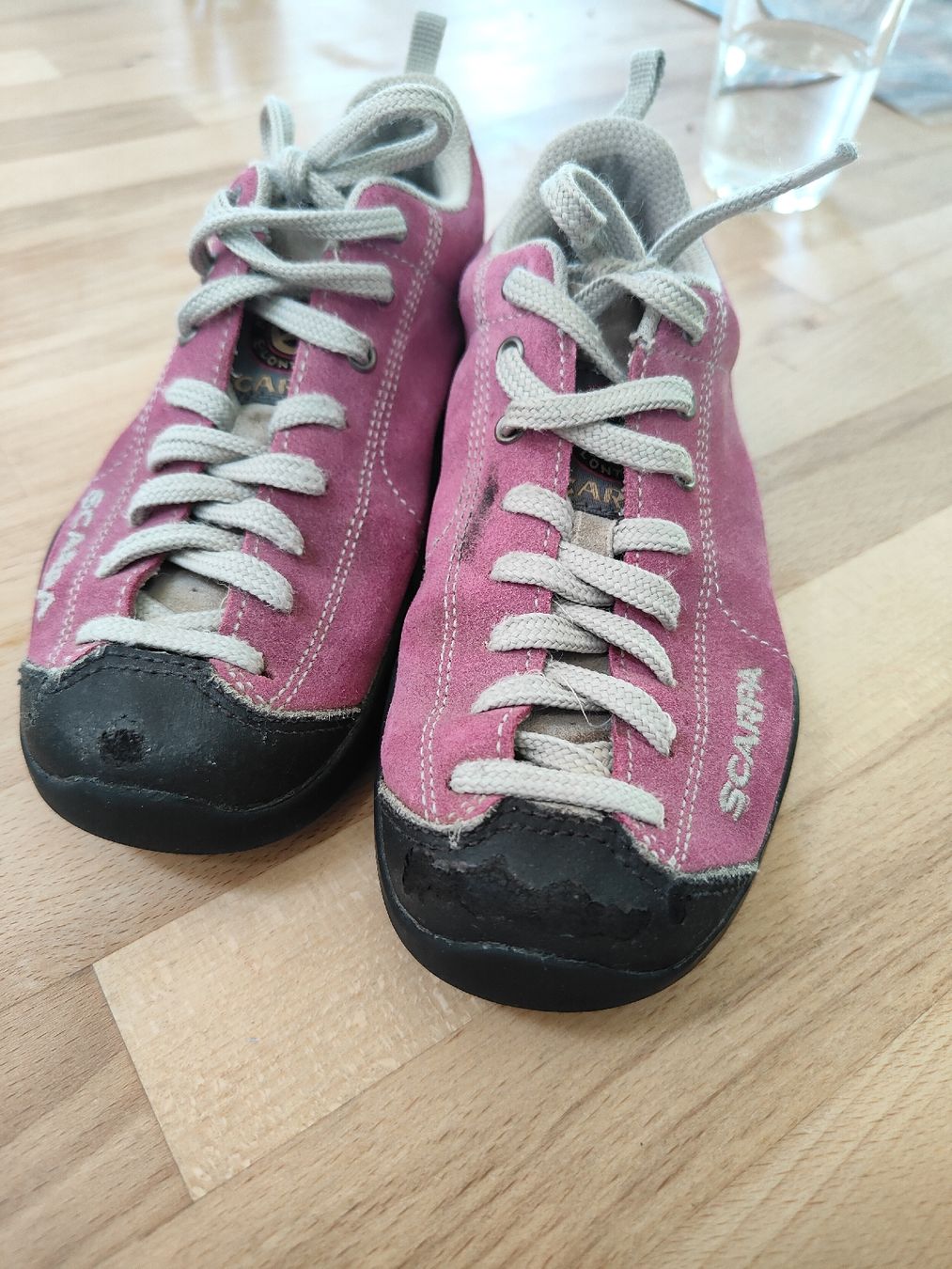 Scarpa Schuhe für Jungen: Chaussures de randonnée Scarpa 31 – Gebraucht aus Baulmes von cel_y9dm 2