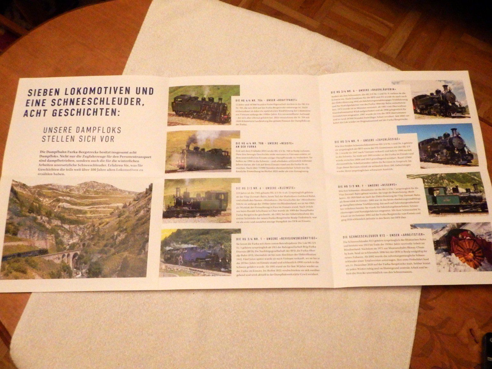 Cartoline postali: 3 Ansichtskarten, Dampfbahn, Furka-Bergstrecke mit Broschüre – Usato da Ueberstorf venduto da dinbau 2