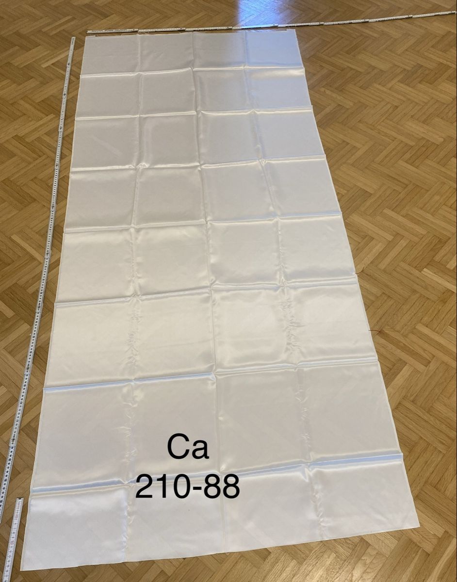 Tessuti: Stoff Weiss ca. 210x88 cm – Nuovo (secondo la descrizione) da Flawil venduto da sonnengeist 1