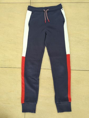 Kinder Hosen Tommy Hilfiger Grösse 152 guter Zustand