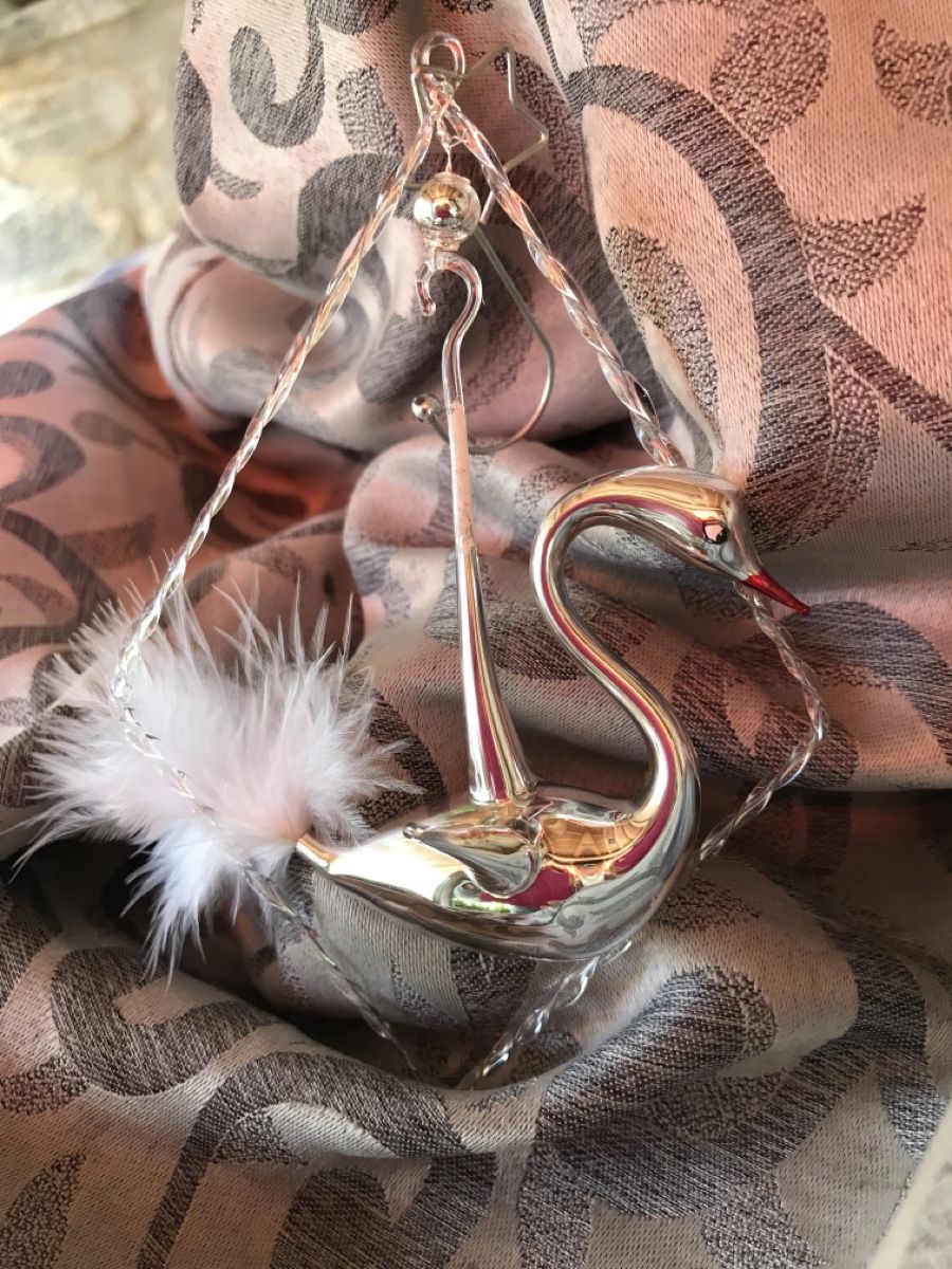 Alle Dekorationen: Silberner Schwan Christbaumschmuck – Neu und originalverpackt aus Alpnach Dorf von marvo 4